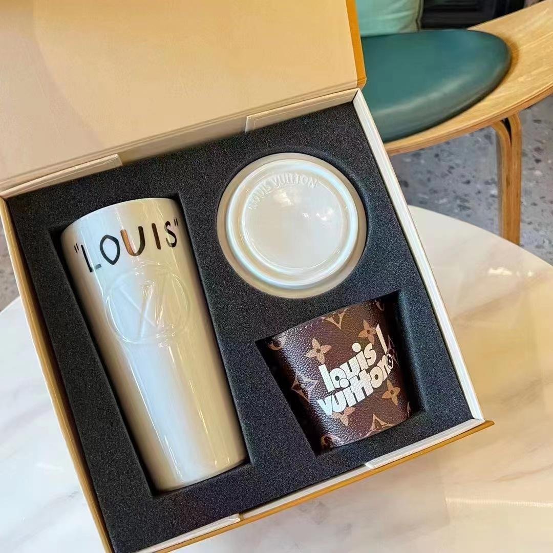 Louis Vuitton Ceramic cup - Image 4 of 4
